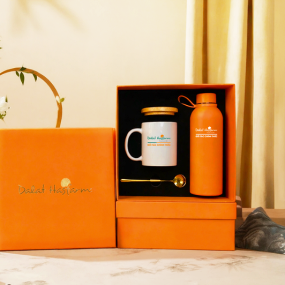 Đình B2B Gift Set (2)